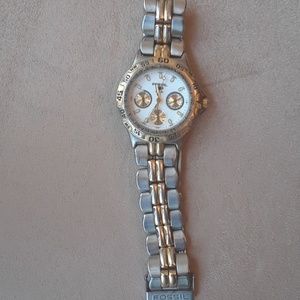 Silver/gold fossil watch